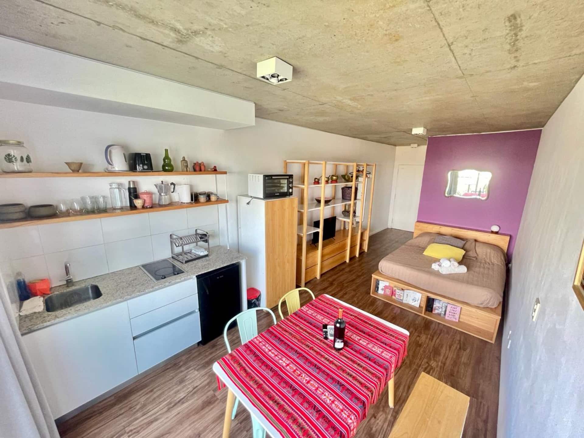 Cute and bright single environment with beautiful view