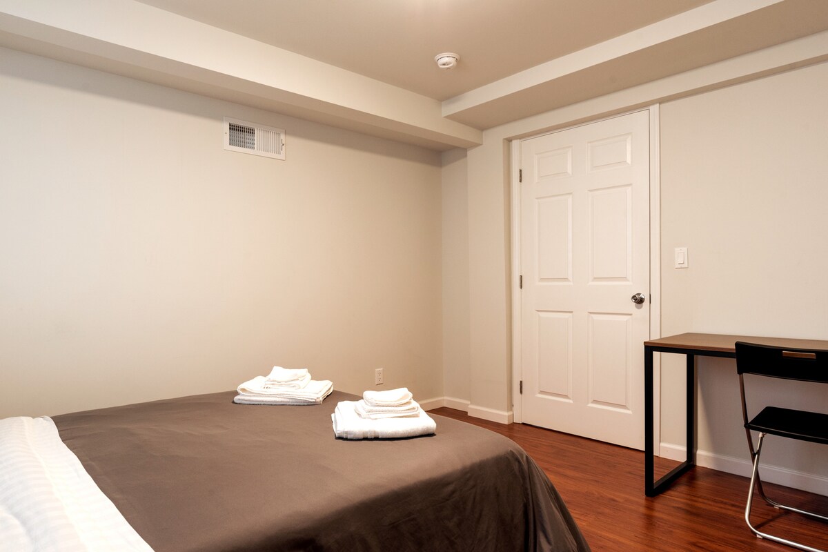 ห้องนอนใหญ่