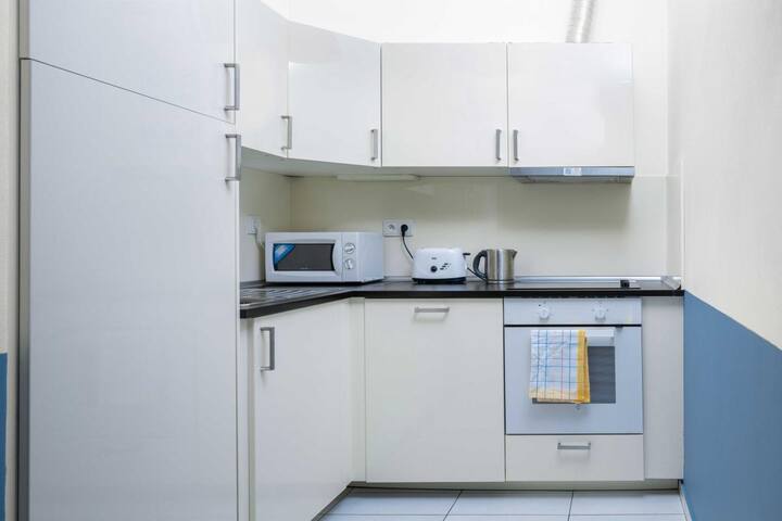 VEVERKOVA RESIDENCE III gallery image 5