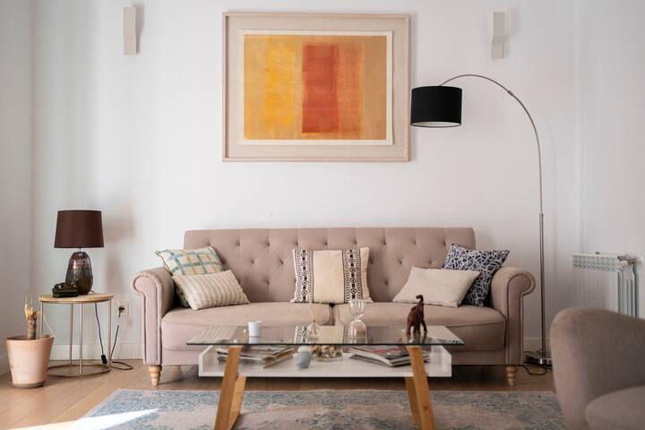 Near Plaza Mayor, magic apartment in La Latina gallery image 4