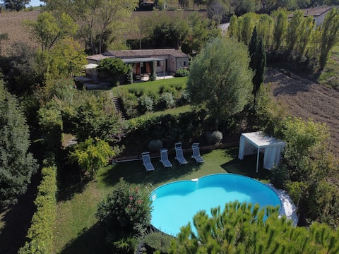 "Villa Oleandri" pet friendly with view and pool