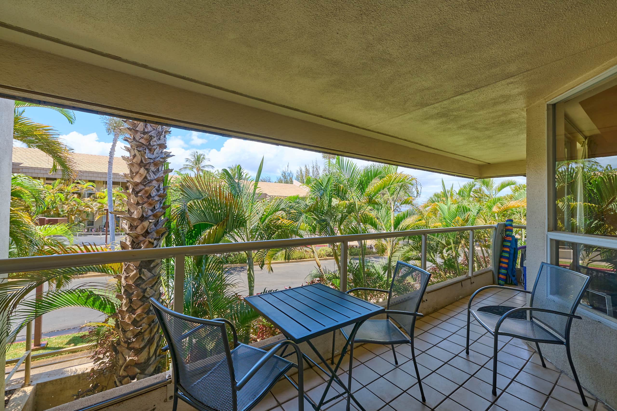 Condo in Kihei · ★4.82 · 2 bedrooms · 3 beds · 2 private baths - Image 11