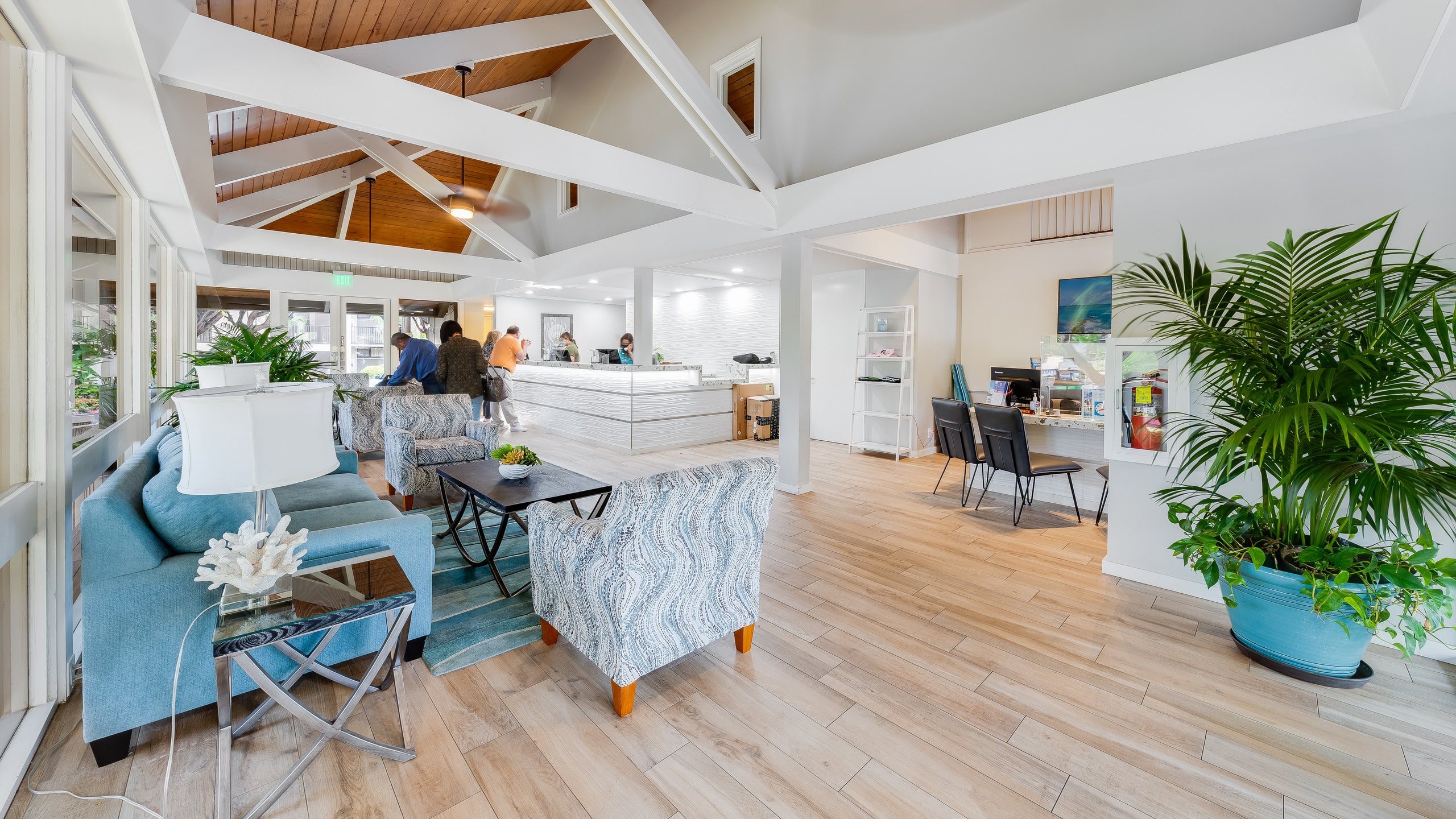 Condo in Lahaina · ★4.97 · 1 bedroom · 2 beds · 1 bath - Image 60