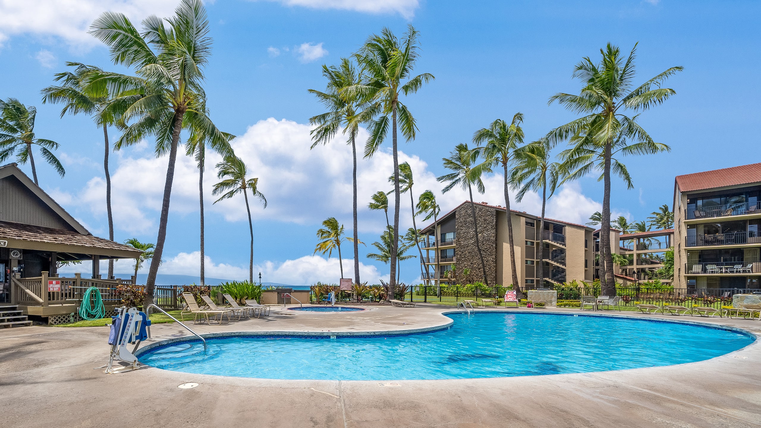 Condo in Lahaina · ★4.97 · 1 bedroom · 2 beds · 1 bath - Image 51