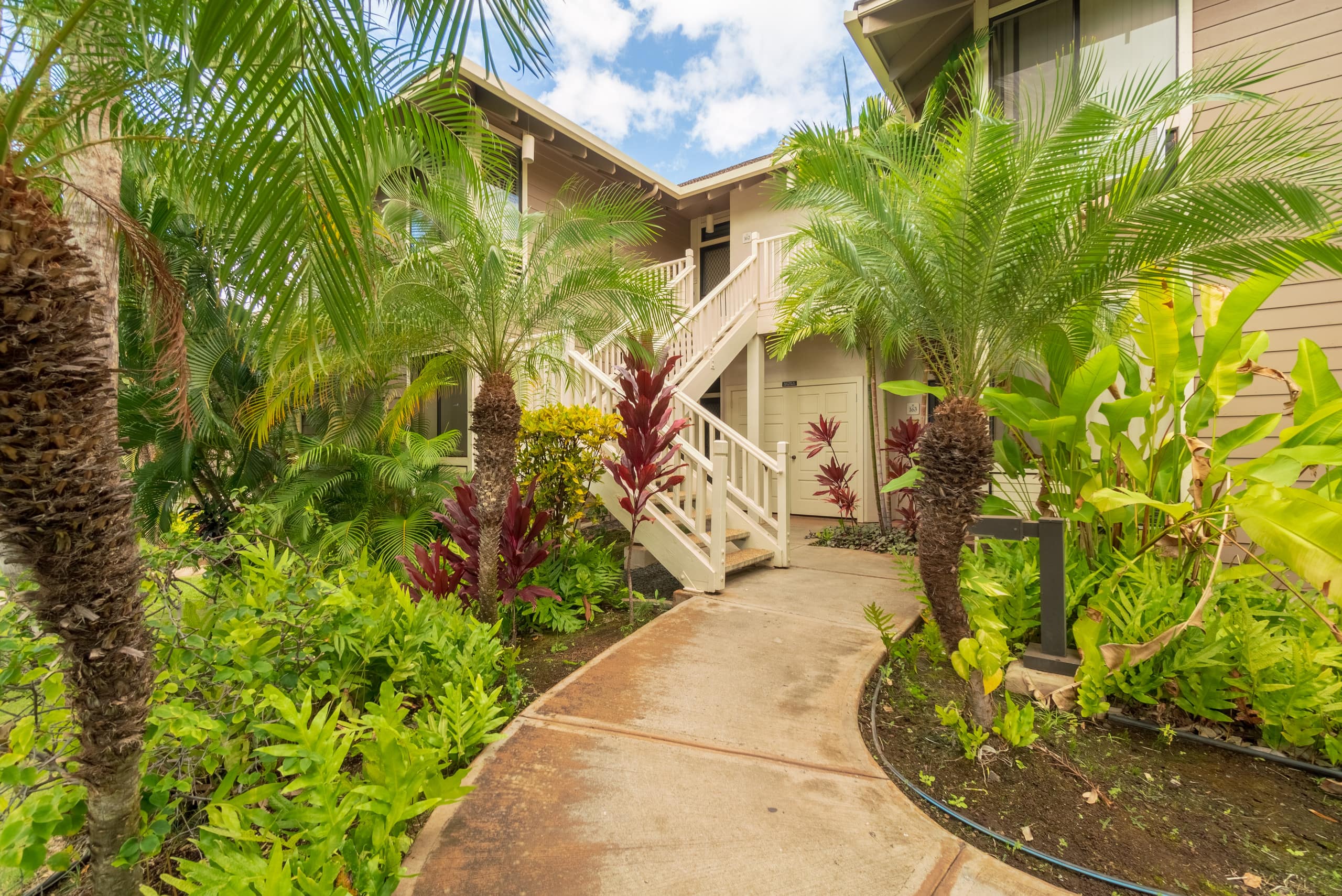 Condo in Wailea · ★4.98 · 1 bedroom · 2 beds · 2 baths - Image 33