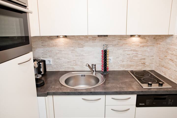 Gabriele’s & Martha’s Apartments gallery image 5