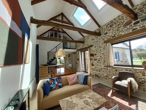Renovated Breton house 8 pers. 10 min from the sea