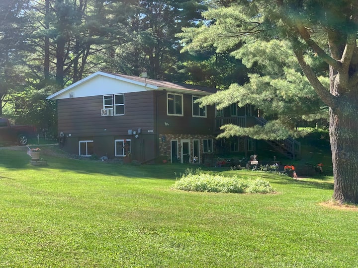 Sarona Vacation Rentals & Homes Wisconsin, United States Airbnb