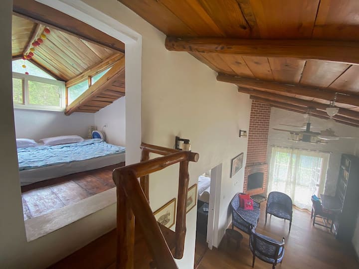 Prostor za spavanje u apartmanu Fagunia Farmstay-Barbet