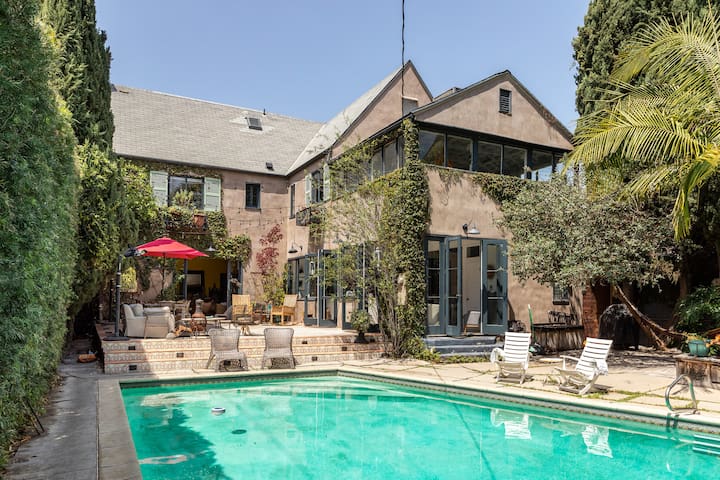 Abba Casa – Private, Mediterranean Style Oasis gallery image 2