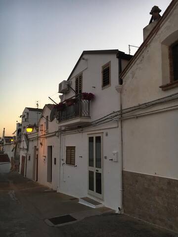 listing_image