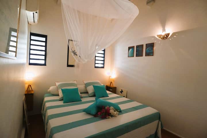 Le Lagon d 'Anolis_1. spavaća soba s bračnim krevetom 180*200