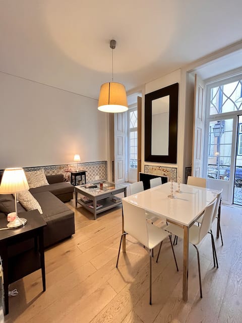 Top Airbnb: baixa charming apartment downtown in Lisboa