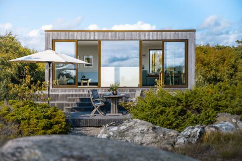 Unique location by the sea