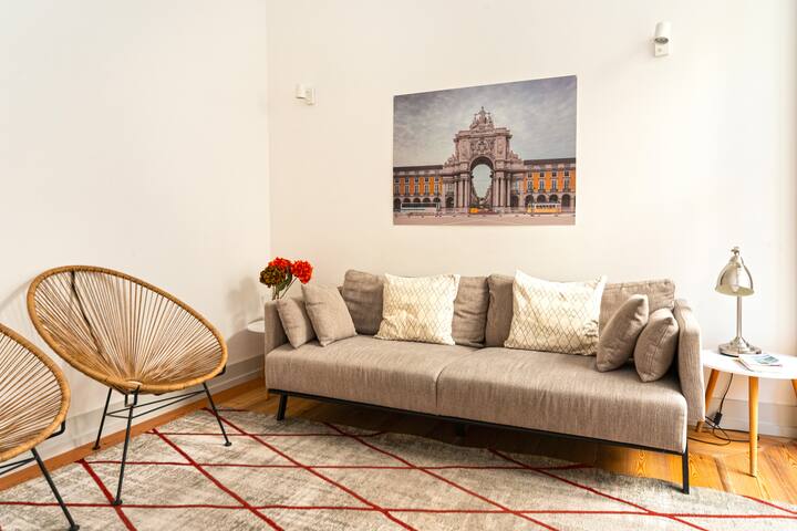 Baixa Charming Apartment gallery image 2