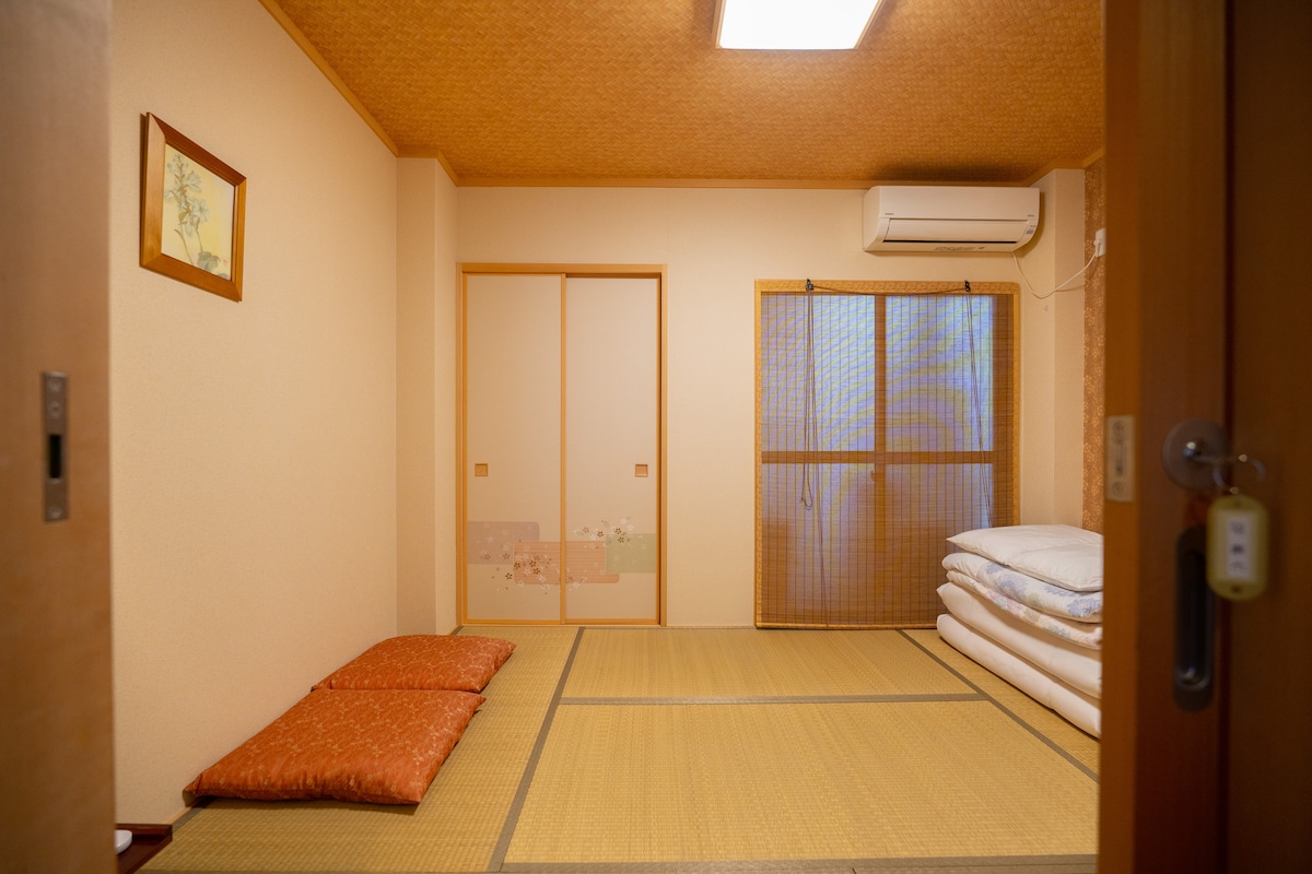 غرفة ساكورا 1