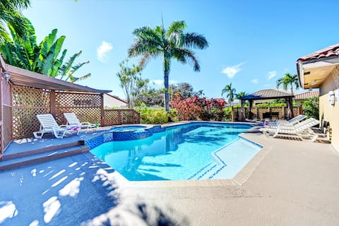Minutes To Beach & Casino Spacious 5BR Heated Pool