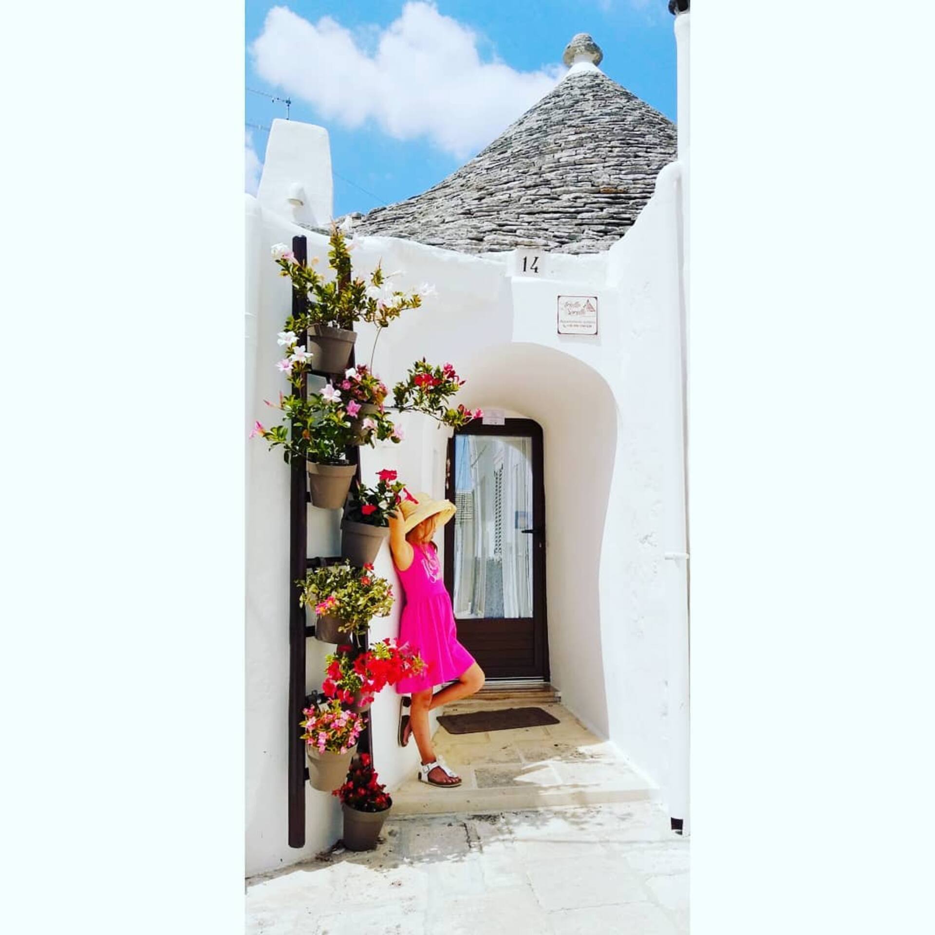 Splendid ”Trullo Delle Sorelle” - trulli district