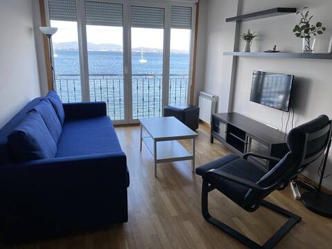 Apartment on the Sea View Island
