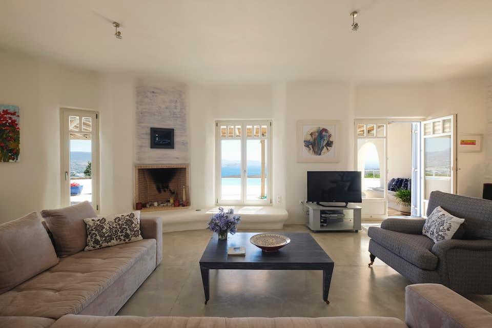 Villa Delion, on the west coast of Paros, Krotiri, Paros, Greece, photo 4 of 10