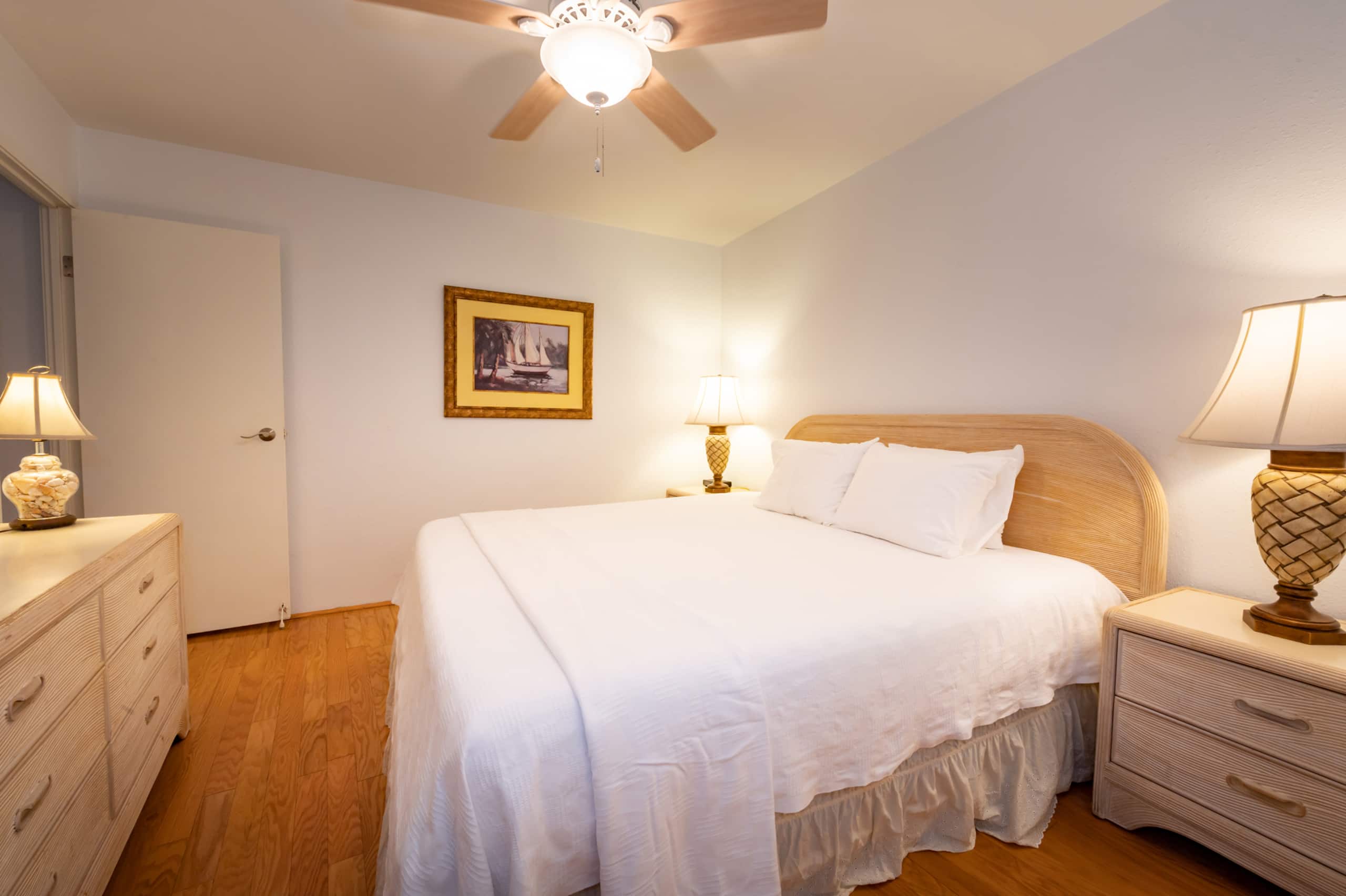 Condo in Wailuku · ★4.95 · 1 bedroom · 1 bed · 1 private bath - Image 8