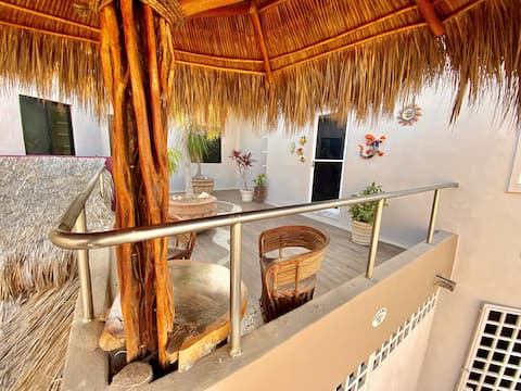 Top Airbnb: Bungalow in Barra de Navidad, terrace/palapa in Barra De Navidad