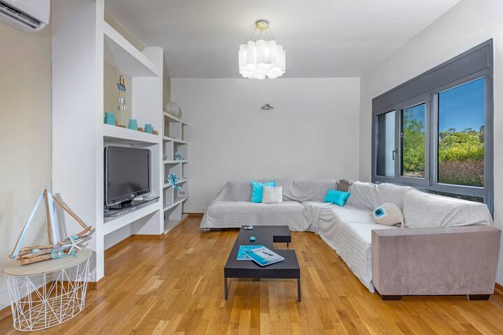 Anssami Villa gallery image 5