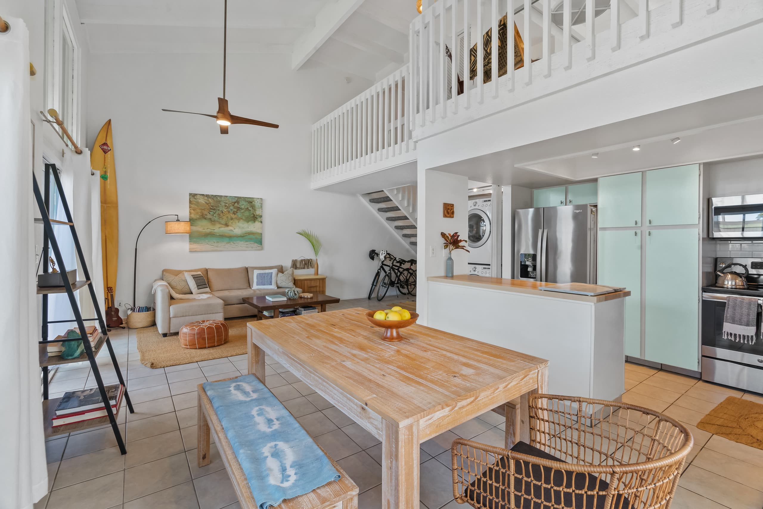 North Shore Bungalow - w/ AC, bikes, beach gear - Main photo