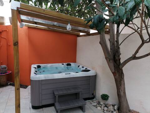 Spa in a green setting in the heart of Nîmes