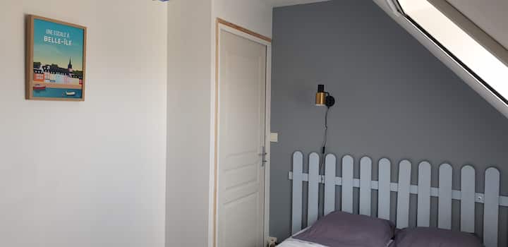 spavaća soba na katu s 140 kreveta