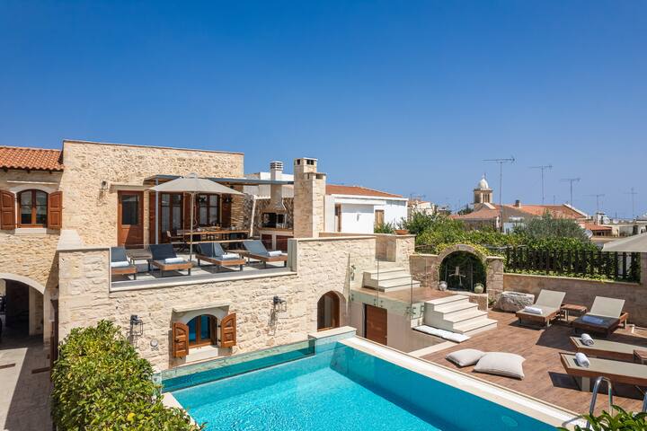 Villa Rogdia with heated pool, Atsipopoulo center gallery image 5