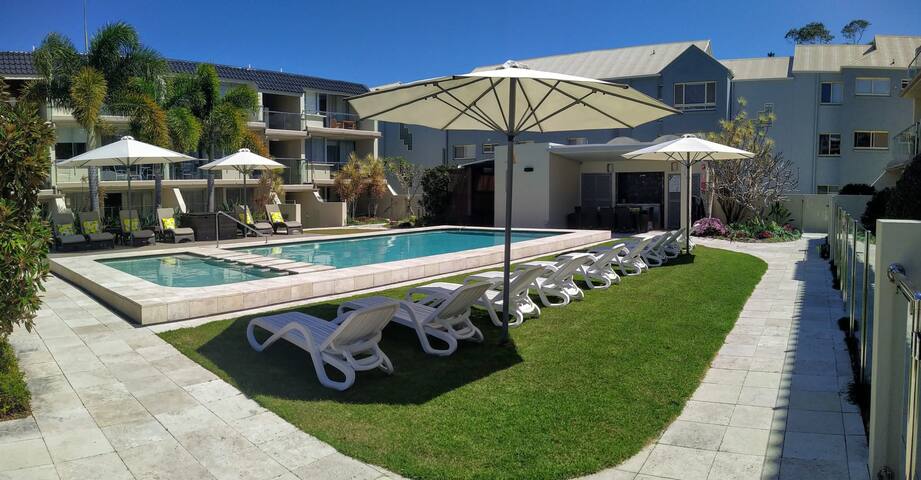 Wantima 2 bedroom apartment Hastings St Noosa gallery image 5