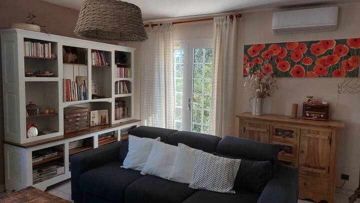 Grande Maison à La Campagne - Bagnols-sur-Cèze