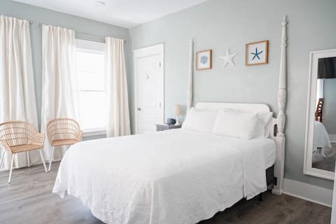 Successful Airbnb property: Sea Star Studio (Very Walkable + Free Parking) in St. Augustine