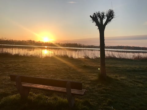 Top Airbnb: Vacation home with lake view in Waren