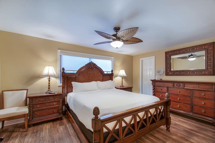 Nivel superior California Dormitorio King
STR14-0064