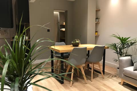 Central and quiet apartment. Self Check-in system