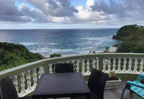 I View - The Ocean View Cottage - Top room