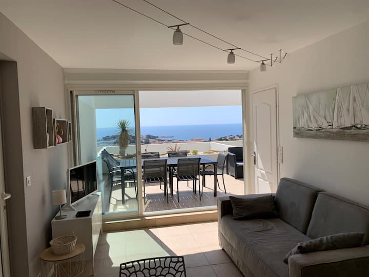 Bandol T3 Avec Vue Mer Panoramique Exceptionnelle - Bandol