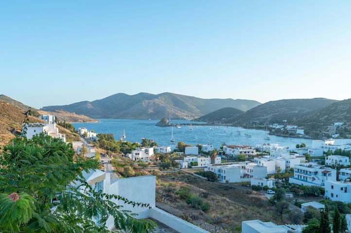 Beautiful Traditional Villa in Patmos