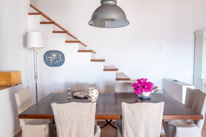 Beautiful Traditional Villa in Patmos gallery image 3