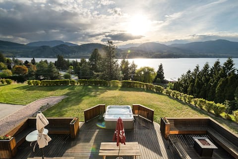 Breathtaking Views of Skaha Lake & Mountains