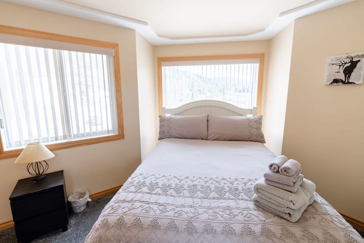 Dhoma e gjumit 3 Mbretëresha 