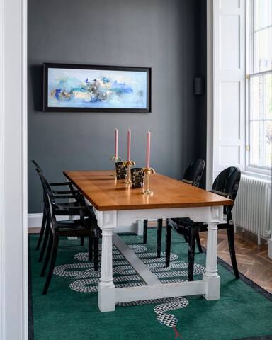 Luxury Edinburgh Townhouse gallery image 2