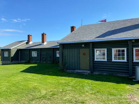 Large and beautiful cabin with 24 beds