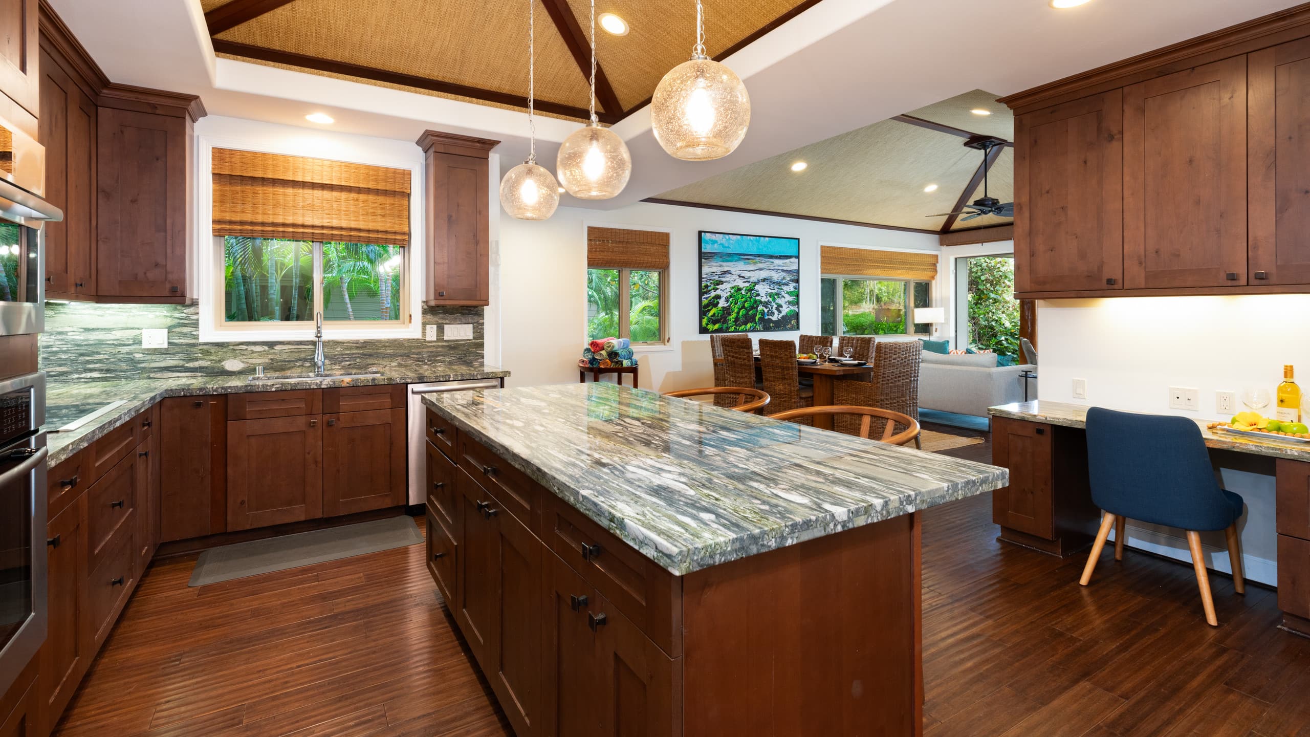 Townhouse in Waimea · ★5.0 · 3 bedrooms · 5 beds · 2.5 baths - Image 8
