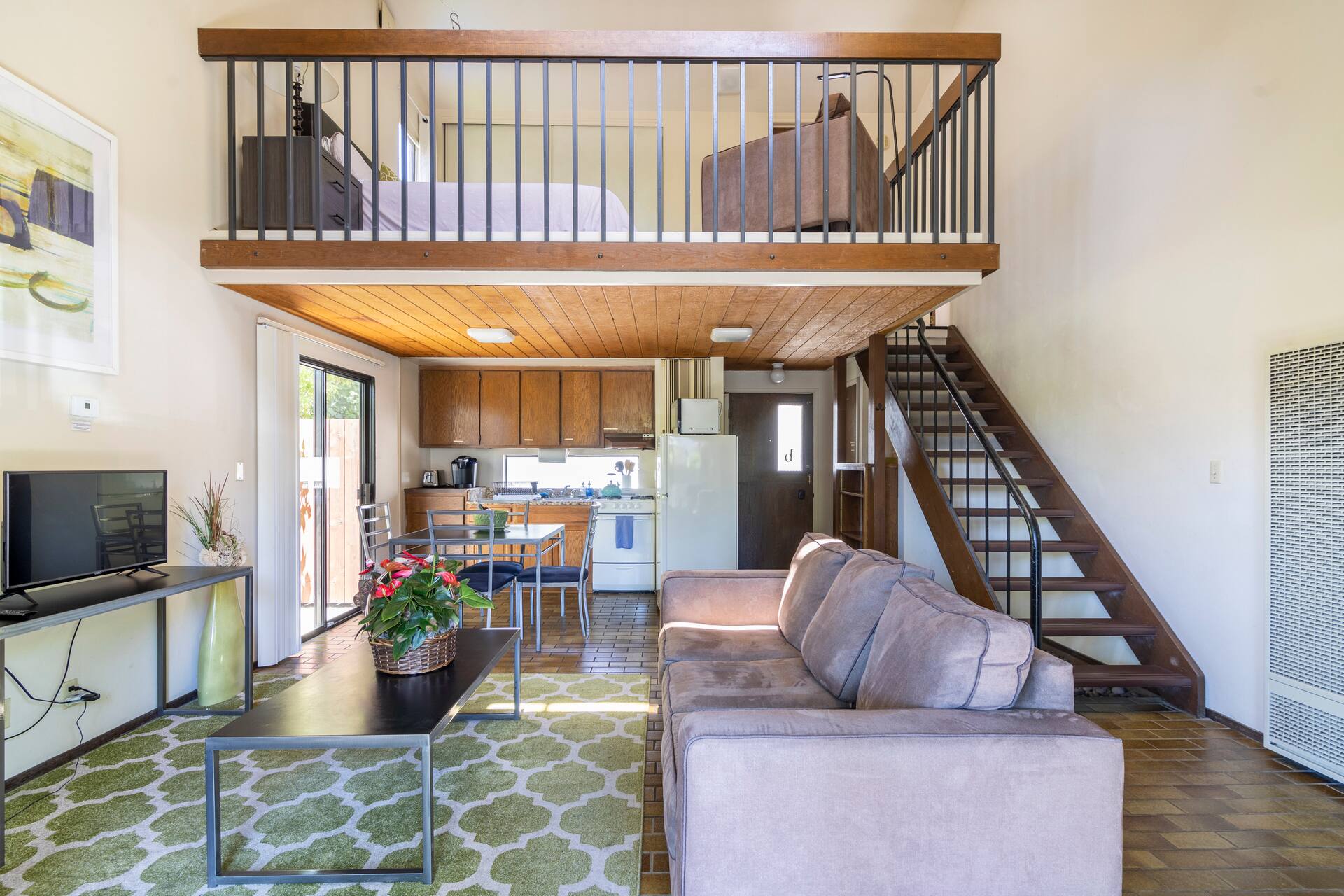 2 BR Alameda Loft, Across Bay from SF (LISTING #2)