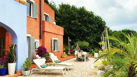 La BouganVilla Charm & Relax sea view