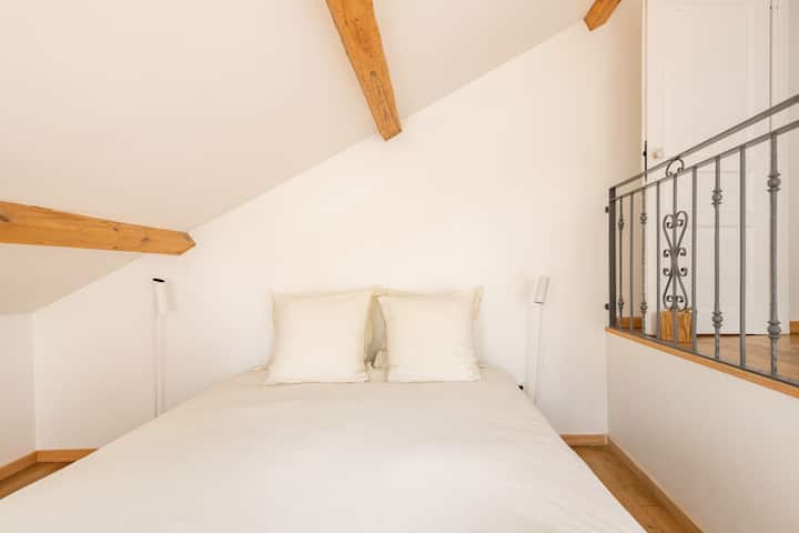 קתדרלת חדר השינה 