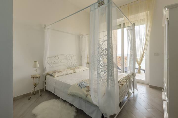 Nido d’elite sul mare gallery image 5